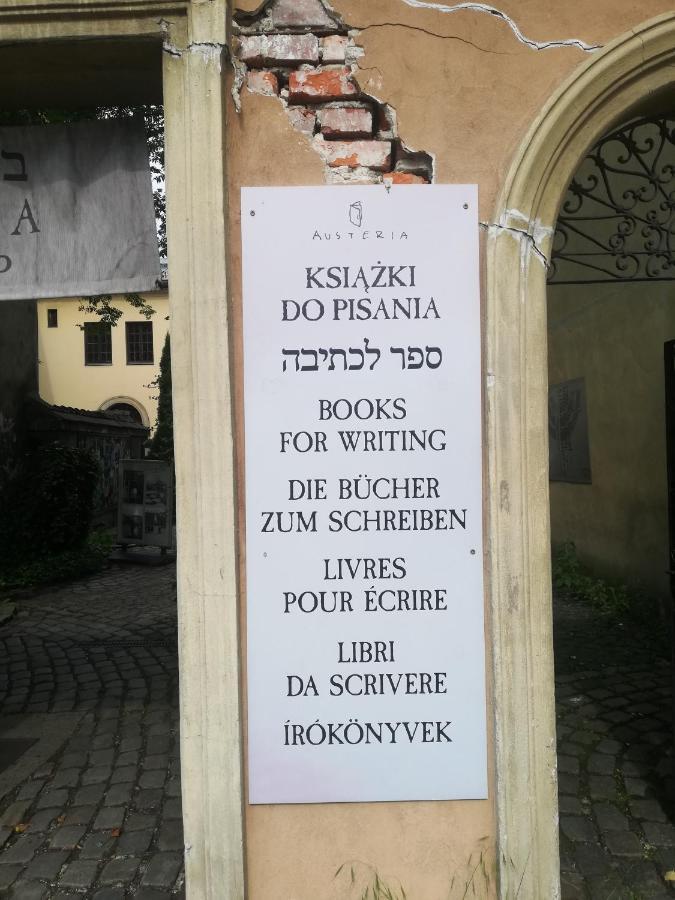 Kazimierz-Good Vibes Apartment For 7 People! Krakow Bagian luar foto
