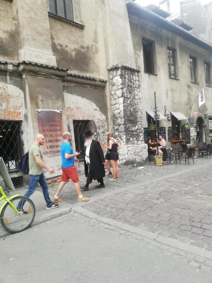 Kazimierz-Good Vibes Apartment For 7 People! Krakow Bagian luar foto